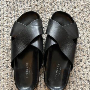 Everlane Black Leather Crossover Slides Size 7
